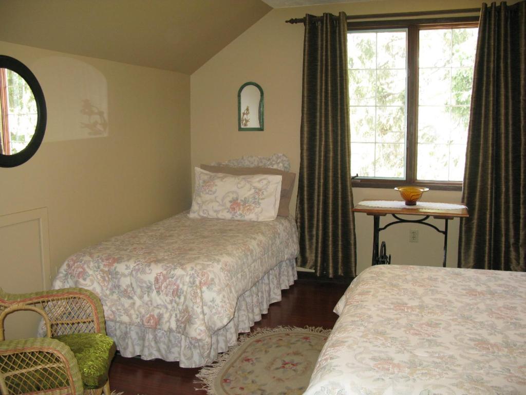 Country Comfort Bed And Breakfast Golden Habitación foto